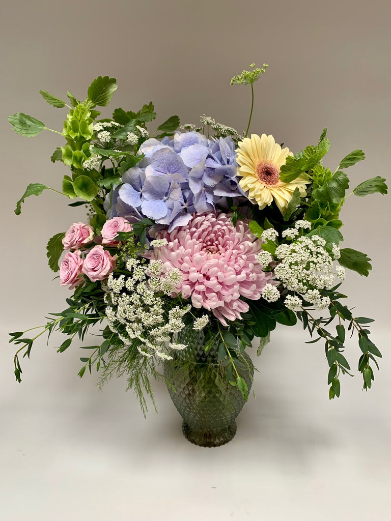 Daydreamer Showcase Floral Collections Bills House of Flowers Saskatoon