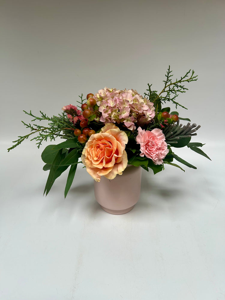 Saskatoon's Best Florist Flower Delivery by Bill's House of Flowers