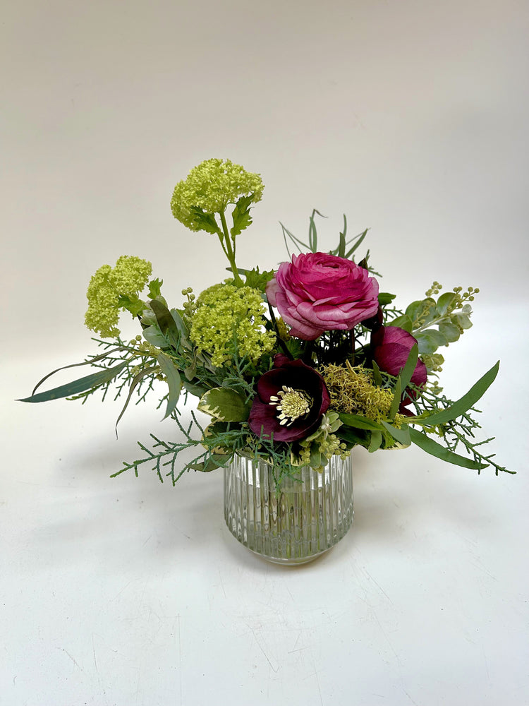 Lil' Beeboop - Floral Vase Arrangement Saskatoon